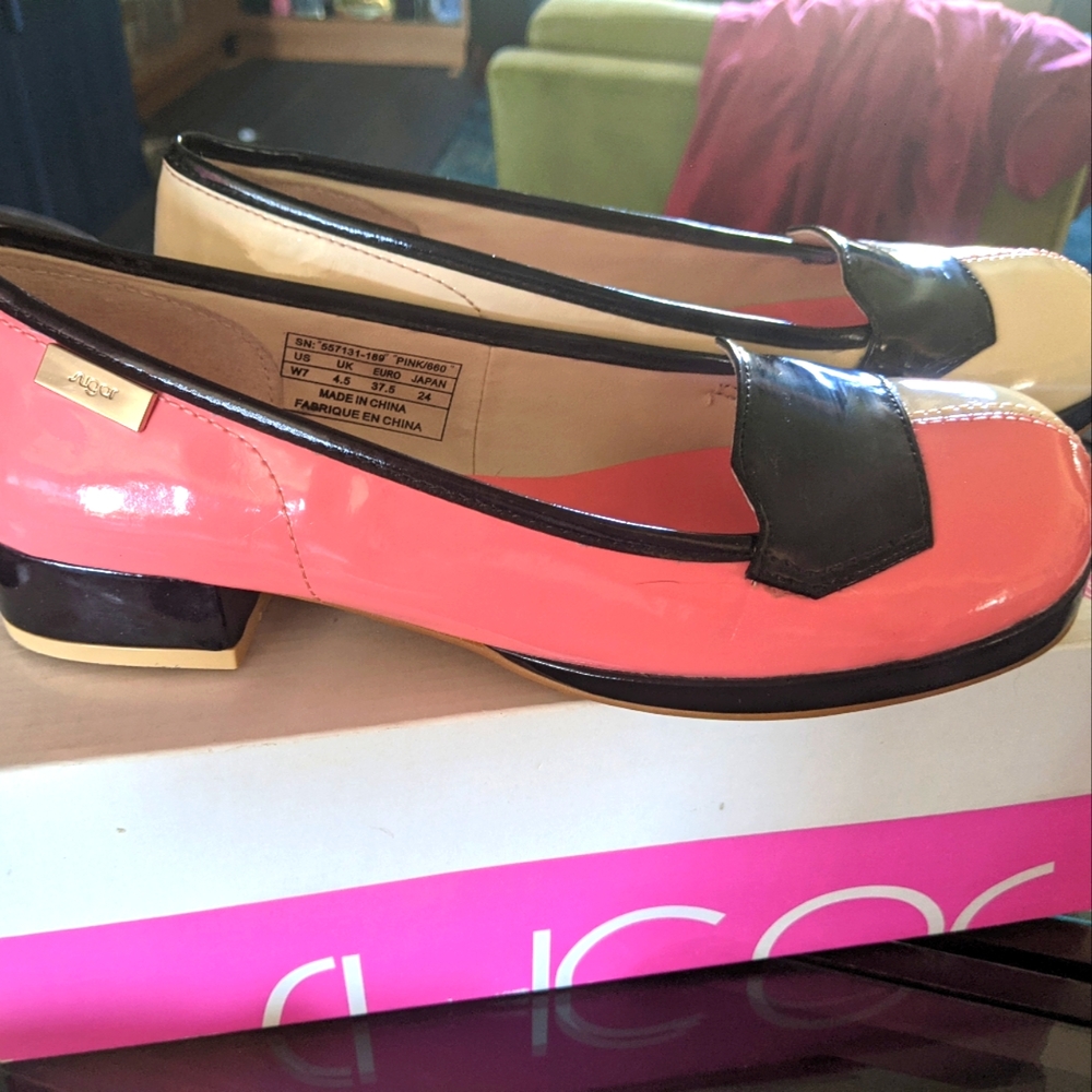 Vintage sugar loafer size 7 pink and black